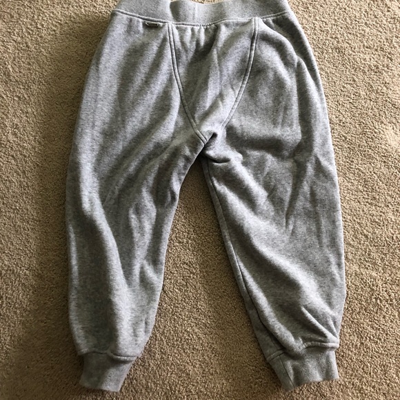 EUC Grey Ugg Hadley Cropped pants - Picture 4 of 5